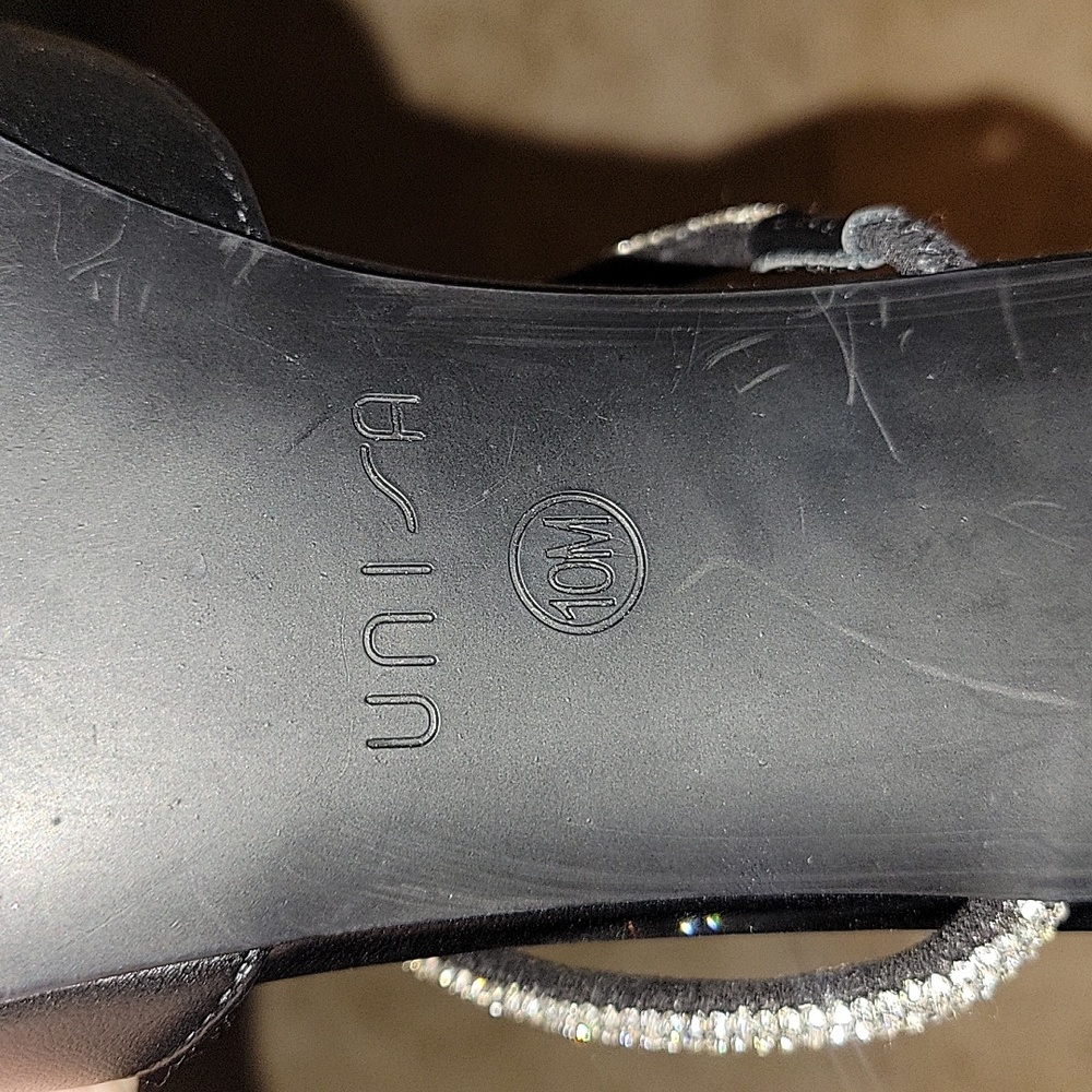 NEW Women's Size 10M beautiful 4  inch heels - Picture 9 of 10